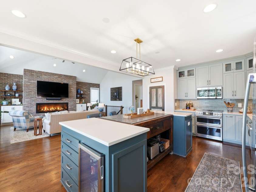 4293 Harbor Lane, Sherrills Ford, NC 28673.  MLS# CAR4393403, YatesRealty ID 38644. 