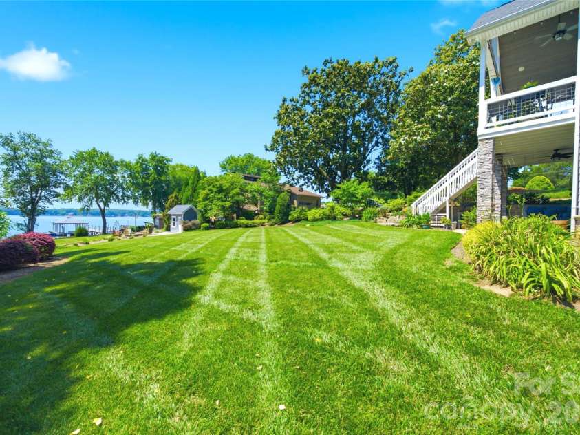 4293 Harbor Lane, Sherrills Ford, NC 28673.  MLS# CAR4393403, YatesRealty ID 38644. 