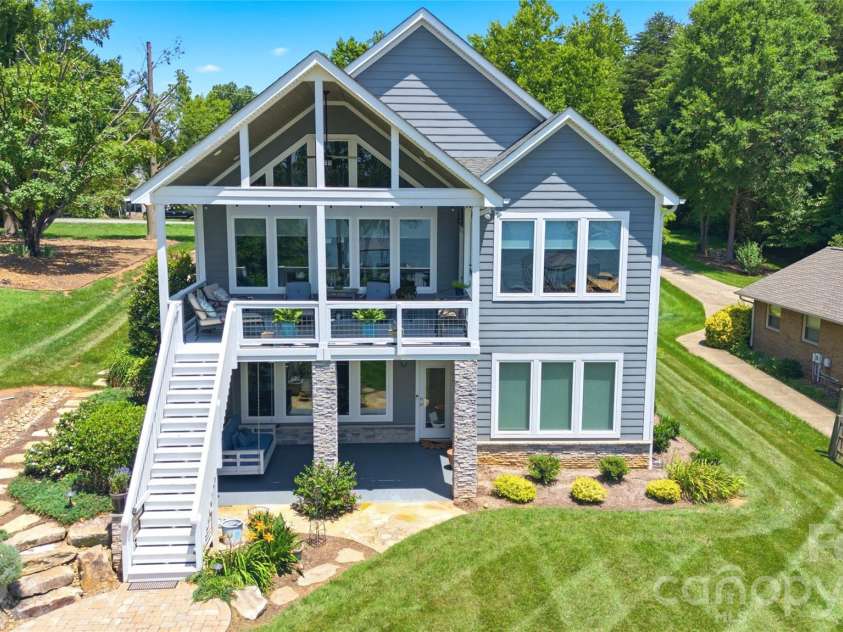 4293 Harbor Lane, Sherrills Ford, NC 28673.  MLS# CAR4393403, YatesRealty ID 38644. 