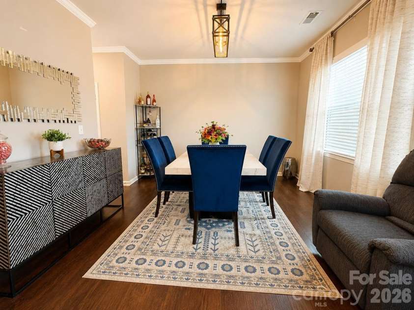 7129 Branch Fork Road, Charlotte, NC 28215.  MLS# CAR4403851, YatesRealty ID 38645. 