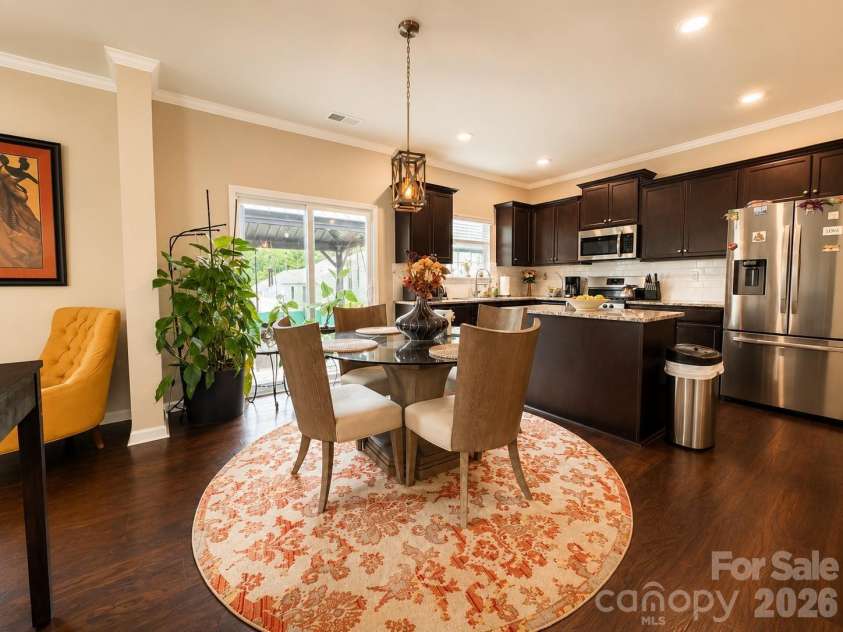 7129 Branch Fork Road, Charlotte, NC 28215.  MLS# CAR4403851, YatesRealty ID 38645. 