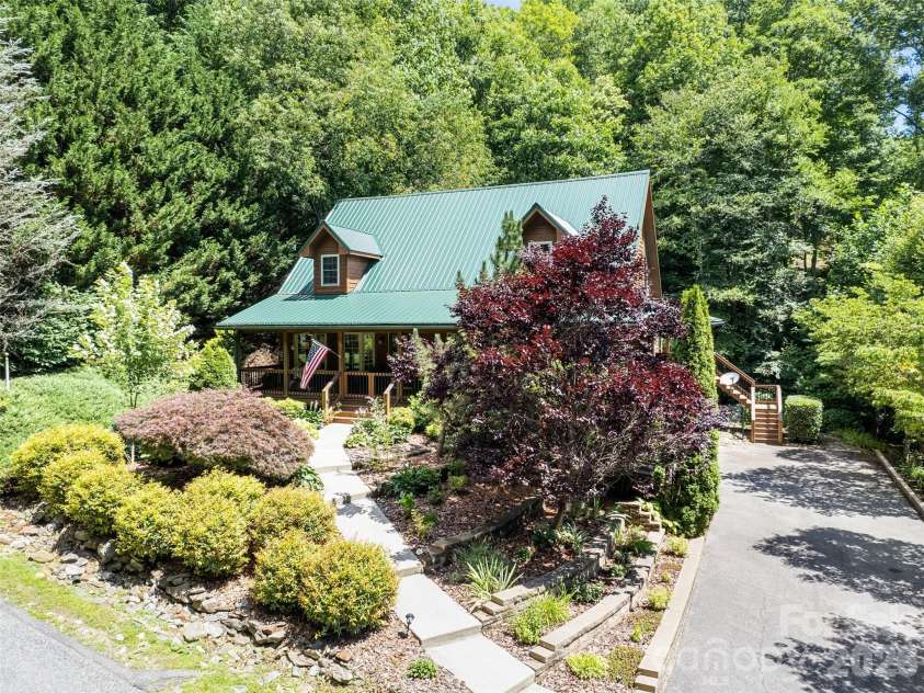 612 Brannon Forest Drive, Waynesville, NC 28785.  MLS# CAR4405961, YatesRealty ID 38647. 