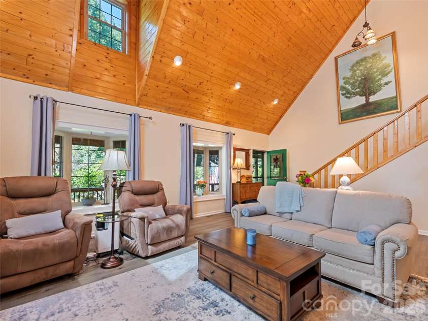 612 Brannon Forest Drive, Waynesville, NC 28785.  MLS# CAR4405961, YatesRealty ID 38647. 