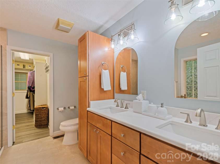 612 Brannon Forest Drive, Waynesville, NC 28785.  MLS# CAR4405961, YatesRealty ID 38647. 