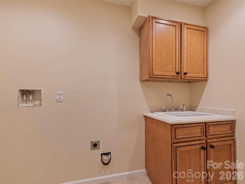 612 Brannon Forest Drive, Waynesville, NC 28785.  MLS# CAR4405961, YatesRealty ID 38647. 