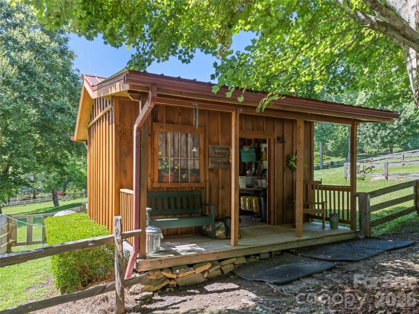 612 Brannon Forest Drive, Waynesville, NC 28785.  MLS# CAR4405961, YatesRealty ID 38647. 
