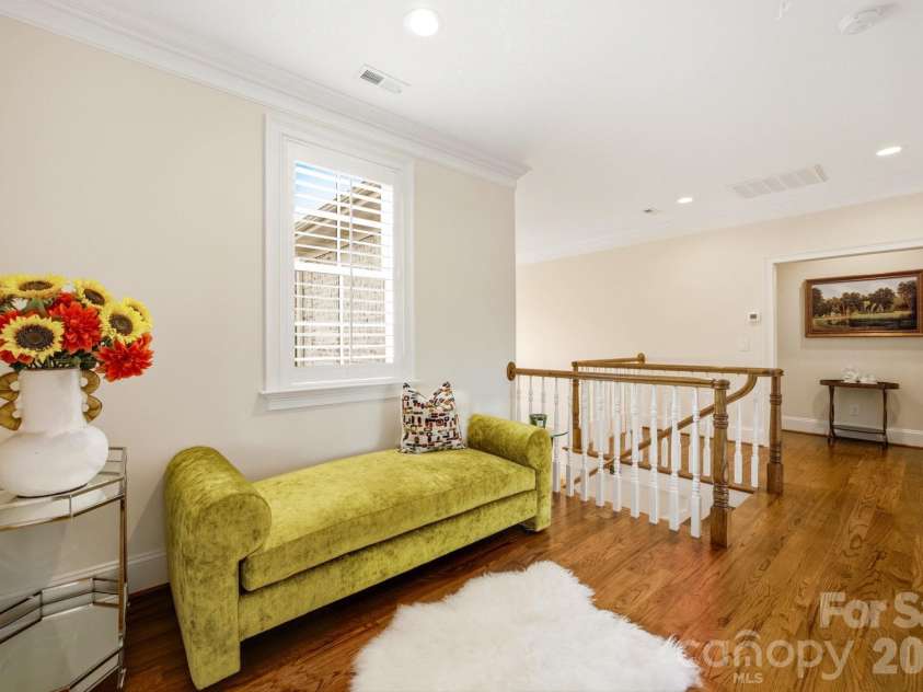 6834 Providence Lane, Charlotte, NC 28226.  MLS# CAR4397682, YatesRealty ID 38649. 