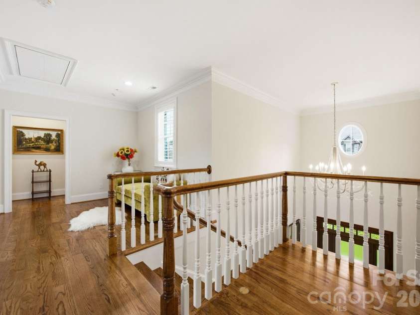 6834 Providence Lane, Charlotte, NC 28226.  MLS# CAR4397682, YatesRealty ID 38649. 