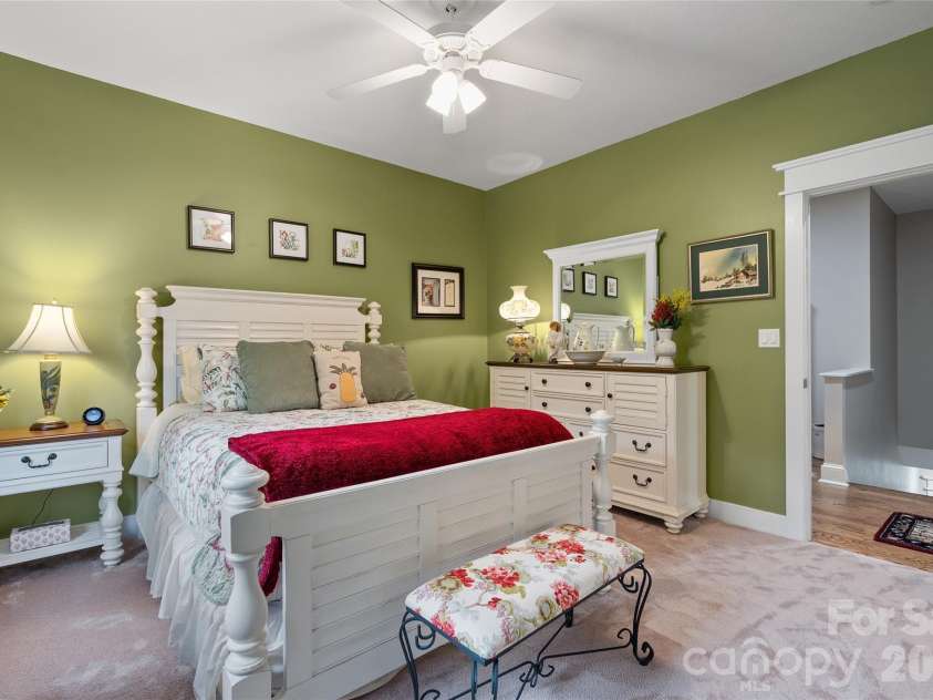 46 Slide Rock Way, Fairview, NC 28730.  MLS# CAR4405082, YatesRealty ID 38652. 