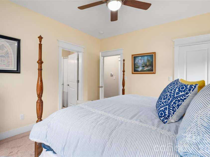 46 Slide Rock Way, Fairview, NC 28730.  MLS# CAR4405082, YatesRealty ID 38652. 