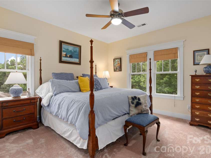 46 Slide Rock Way, Fairview, NC 28730.  MLS# CAR4405082, YatesRealty ID 38652. 