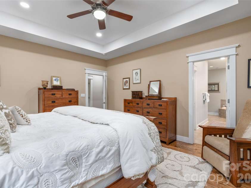 46 Slide Rock Way, Fairview, NC 28730.  MLS# CAR4405082, YatesRealty ID 38652. 