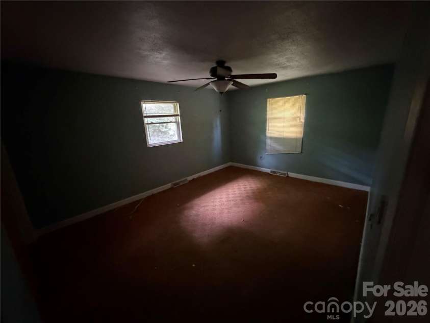 3247 Gastonia Highway, Lincolnton, NC 28092.  MLS# CAR4403127, YatesRealty ID 38654. 