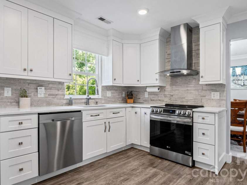 6735 Long Nook Lane, Indian Trail, NC 28079.  MLS# CAR4396506, YatesRealty ID 38658. 