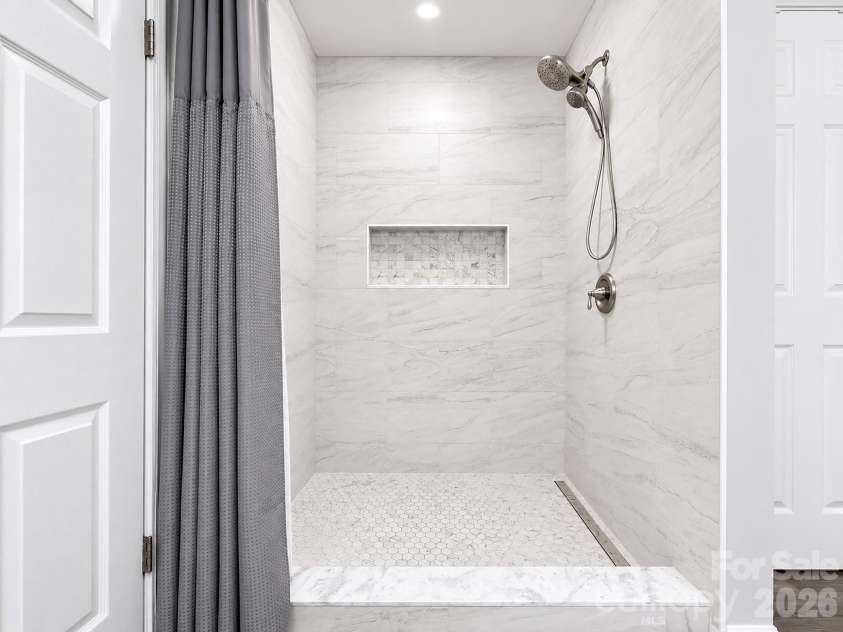 6735 Long Nook Lane, Indian Trail, NC 28079.  MLS# CAR4396506, YatesRealty ID 38658. 