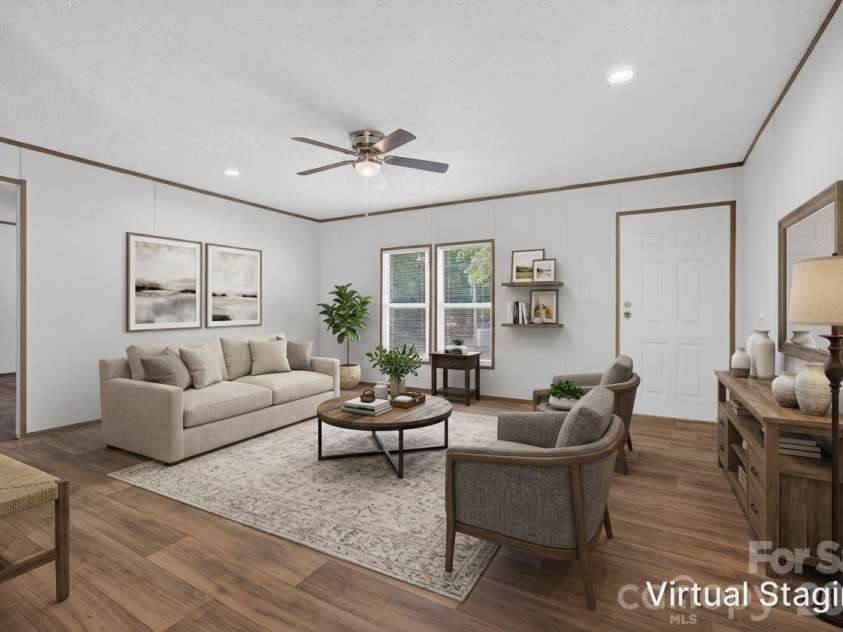 170 Harvick Lane, Lexington, NC 27292.  MLS# CAR4381928, YatesRealty ID 38659. Living room Virtually Staged