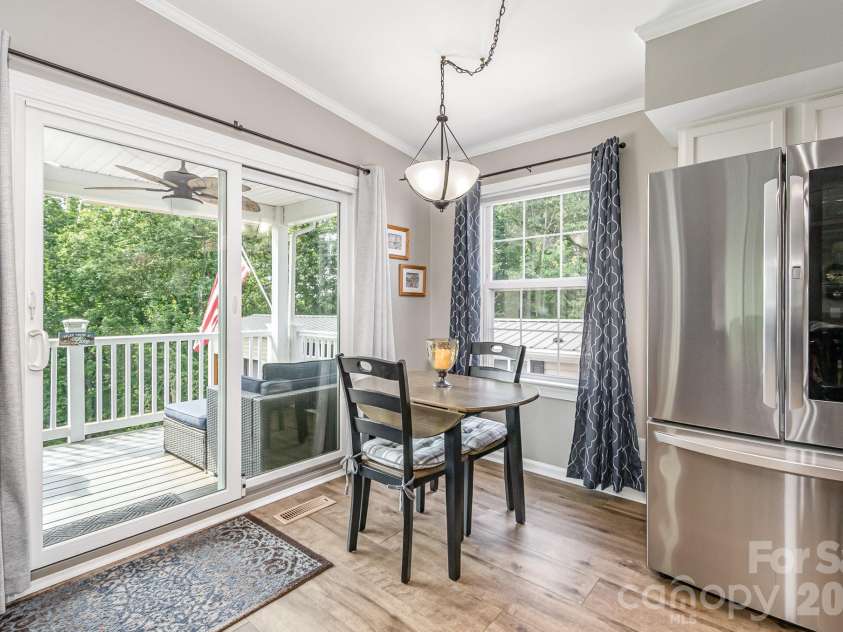 132 Eagle Drive, New London, NC 28127.  MLS# CAR4356390, YatesRealty ID 3866. 