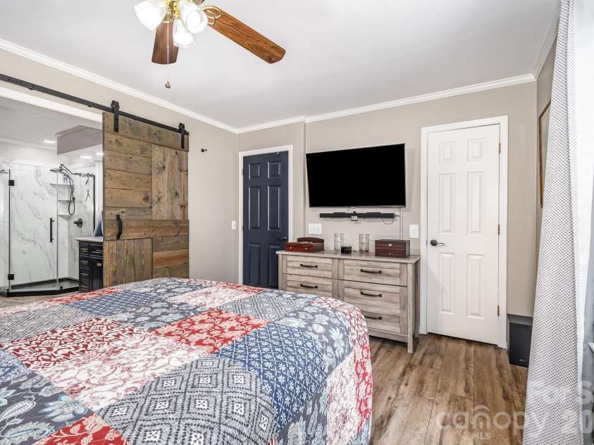 132 Eagle Drive, New London, NC 28127.  MLS# CAR4356390, YatesRealty ID 3866. 