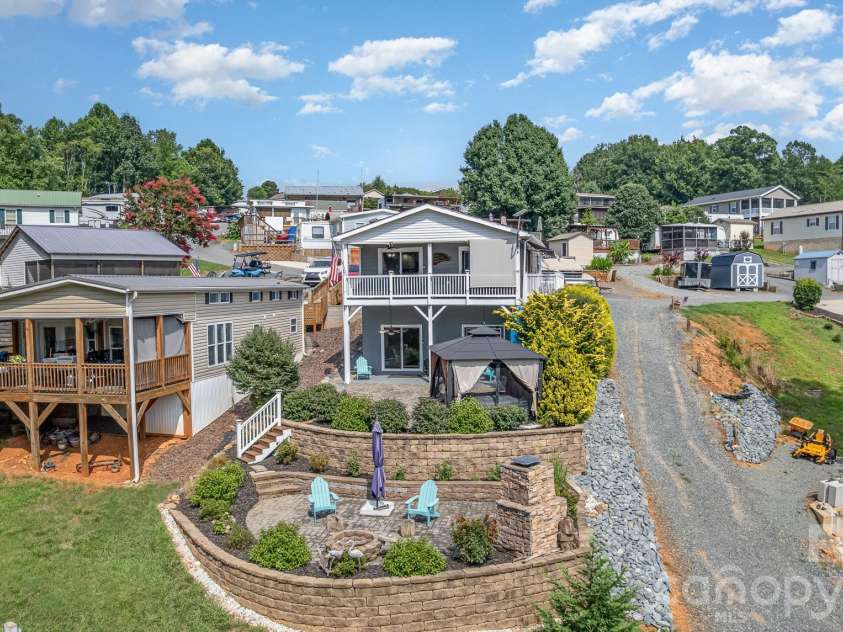 132 Eagle Drive, New London, NC 28127.  MLS# CAR4356390, YatesRealty ID 3866. 