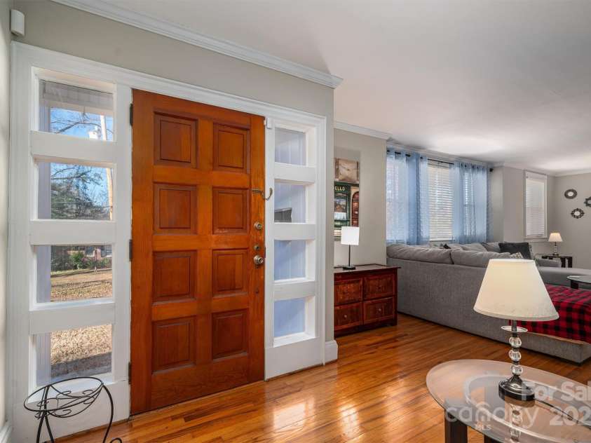 408 Elizabeth Street, Gastonia, NC 28054.  MLS# CAR4211160, YatesRealty ID 3866. 