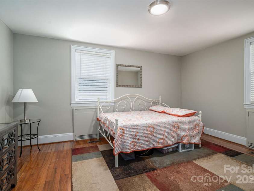 408 Elizabeth Street, Gastonia, NC 28054.  MLS# CAR4211160, YatesRealty ID 3866. 