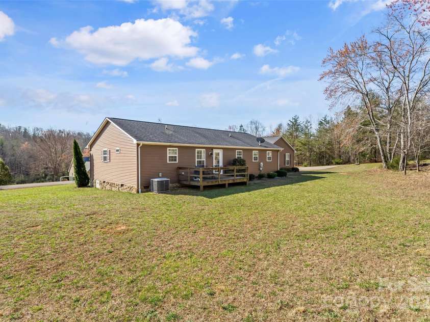 4311 Bridges Field, Morganton, NC 28655.  MLS# CAR4239819, YatesRealty ID 3866. 