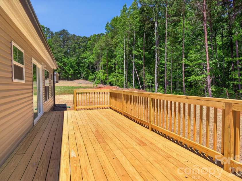 194 Harvick Lane, Lexington, NC 27294.  MLS# CAR4381941, YatesRealty ID 38660. Deck