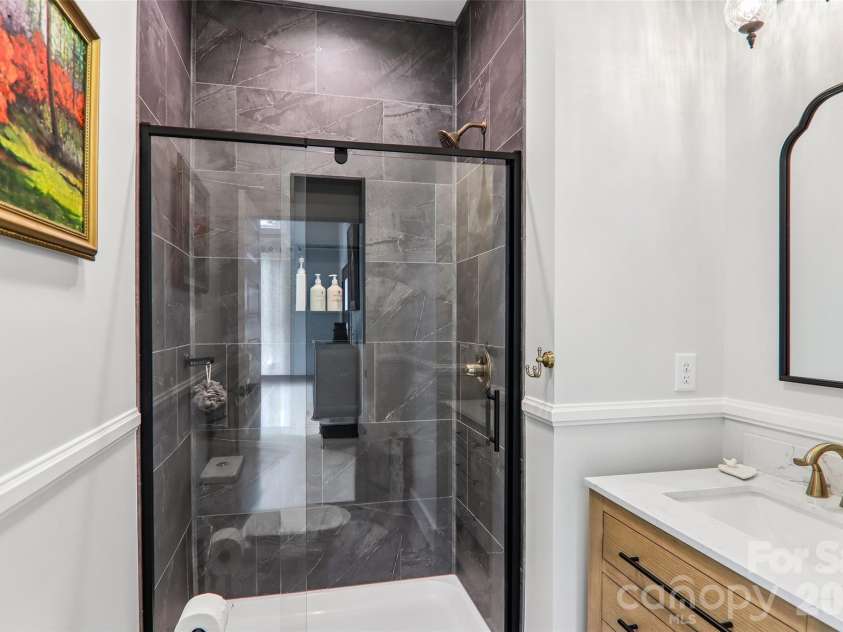 18 Baker Place, Arden, NC 28704.  MLS# CAR4405675, YatesRealty ID 38661. 