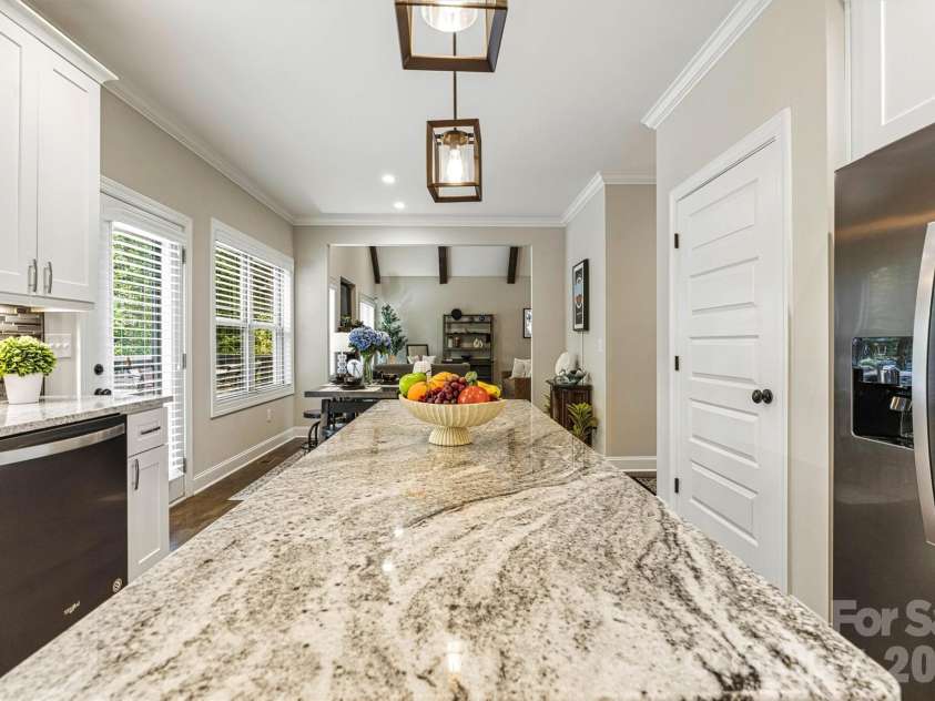 6515 Havencrest Drive, Denver, NC 28037.  MLS# CAR4403228, YatesRealty ID 38662. 