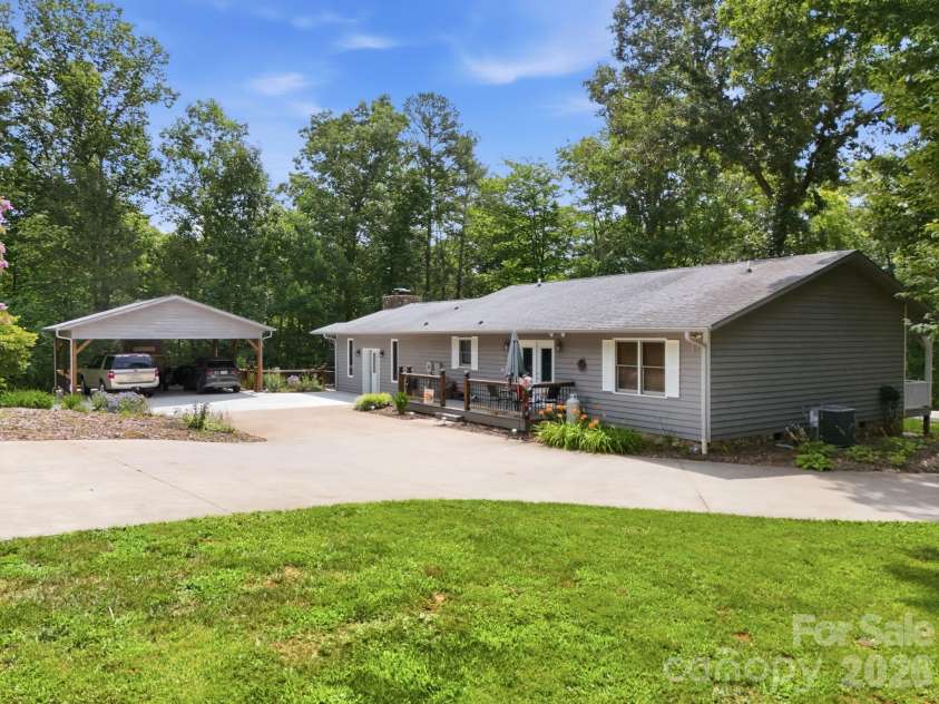 798 Worley Road, Marion, NC 28752.  MLS# CAR4403363, YatesRealty ID 38664. 