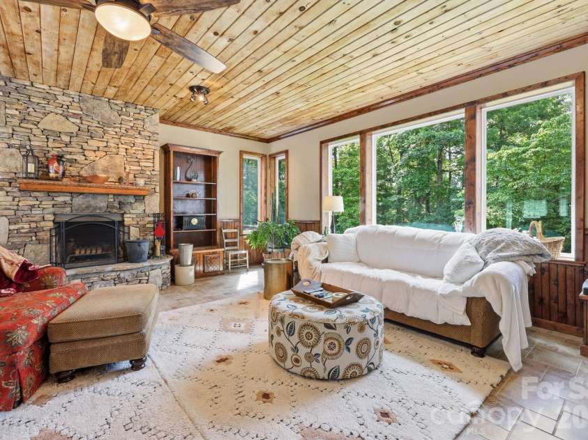 798 Worley Road, Marion, NC 28752.  MLS# CAR4403363, YatesRealty ID 38664. 