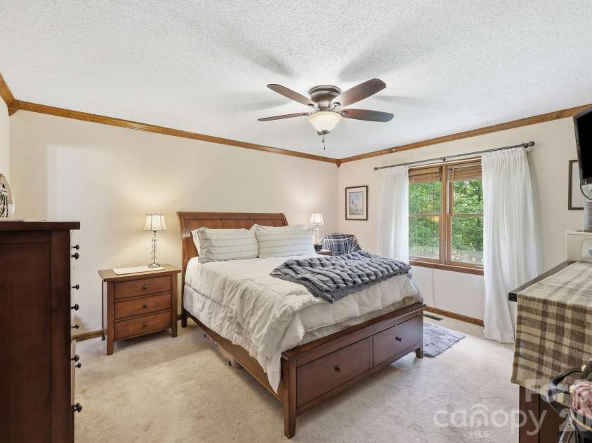 798 Worley Road, Marion, NC 28752.  MLS# CAR4403363, YatesRealty ID 38664. 