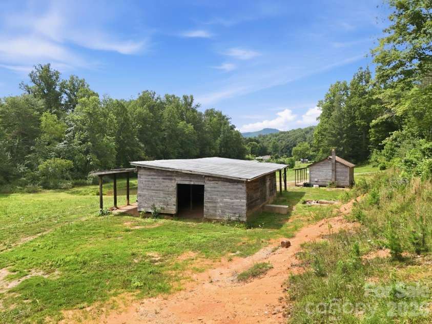 798 Worley Road, Marion, NC 28752.  MLS# CAR4403363, YatesRealty ID 38664. 