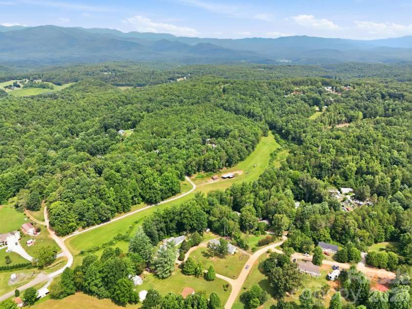 798 Worley Road, Marion, NC 28752.  MLS# CAR4403363, YatesRealty ID 38664. 