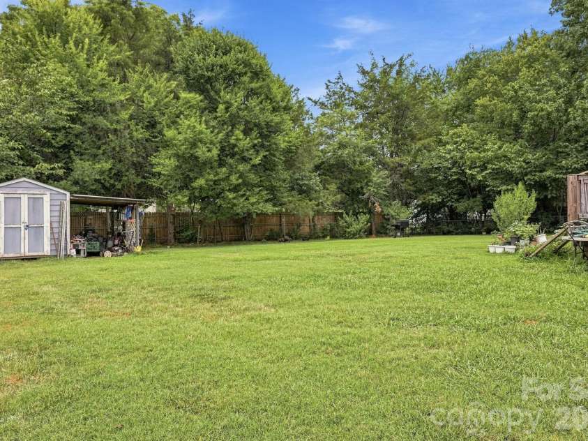 610 Winding Way Drive, Monroe, NC 28110.  MLS# CAR4404490, YatesRealty ID 38665. 