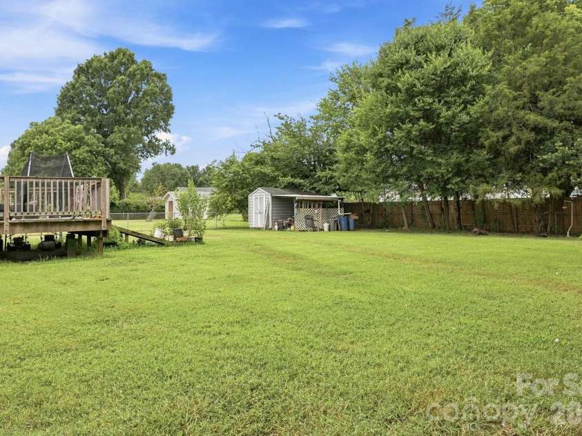 610 Winding Way Drive, Monroe, NC 28110.  MLS# CAR4404490, YatesRealty ID 38665. 