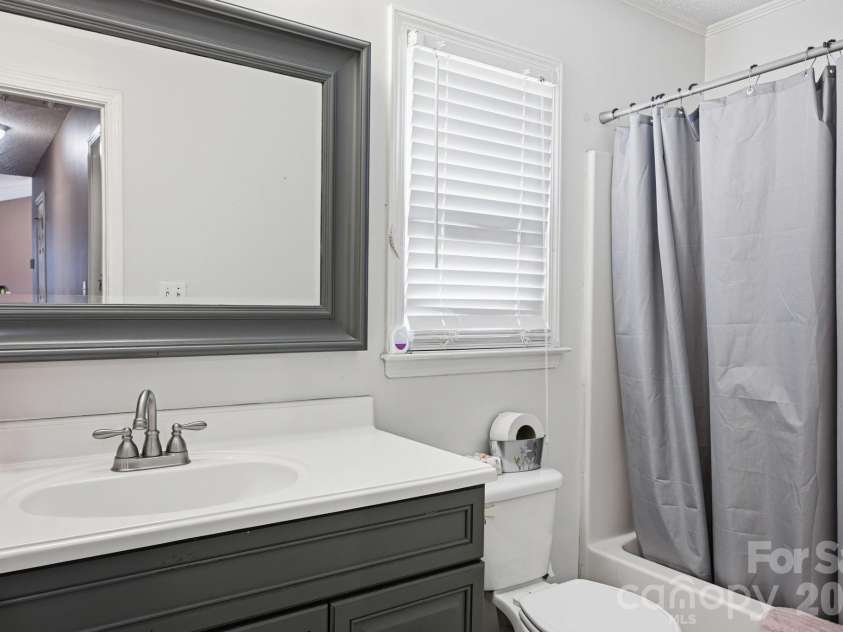 610 Winding Way Drive, Monroe, NC 28110.  MLS# CAR4404490, YatesRealty ID 38665. 