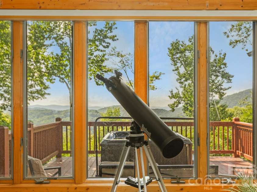 3182 El Miner Drive, Mars Hill, NC 28754.  MLS# CAR4399109, YatesRealty ID 38668. 