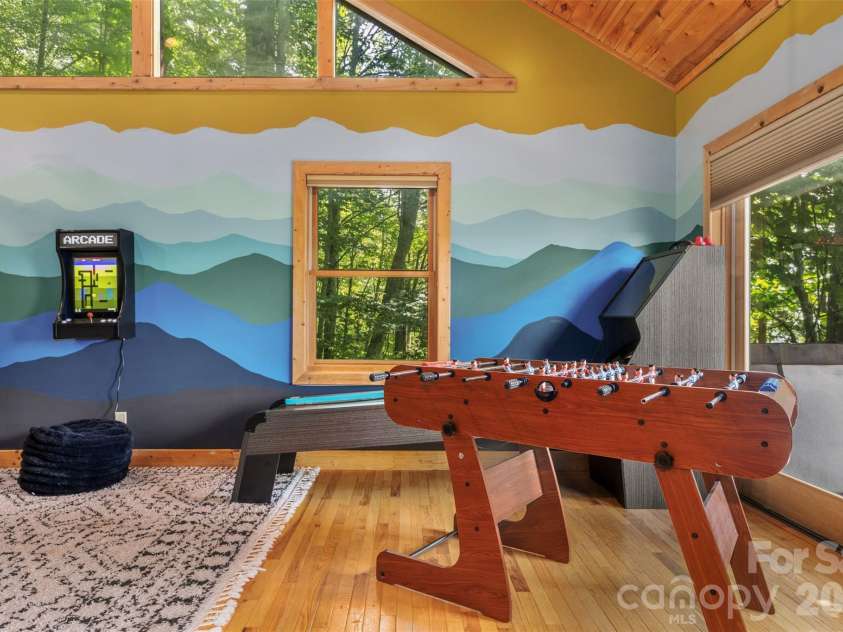 3182 El Miner Drive, Mars Hill, NC 28754.  MLS# CAR4399109, YatesRealty ID 38668. 