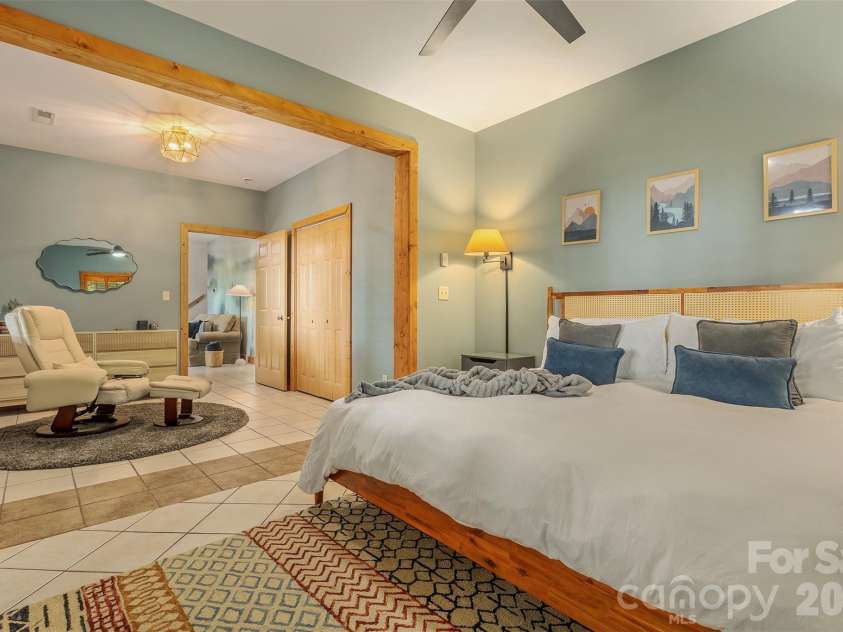 3182 El Miner Drive, Mars Hill, NC 28754.  MLS# CAR4399109, YatesRealty ID 38668. 