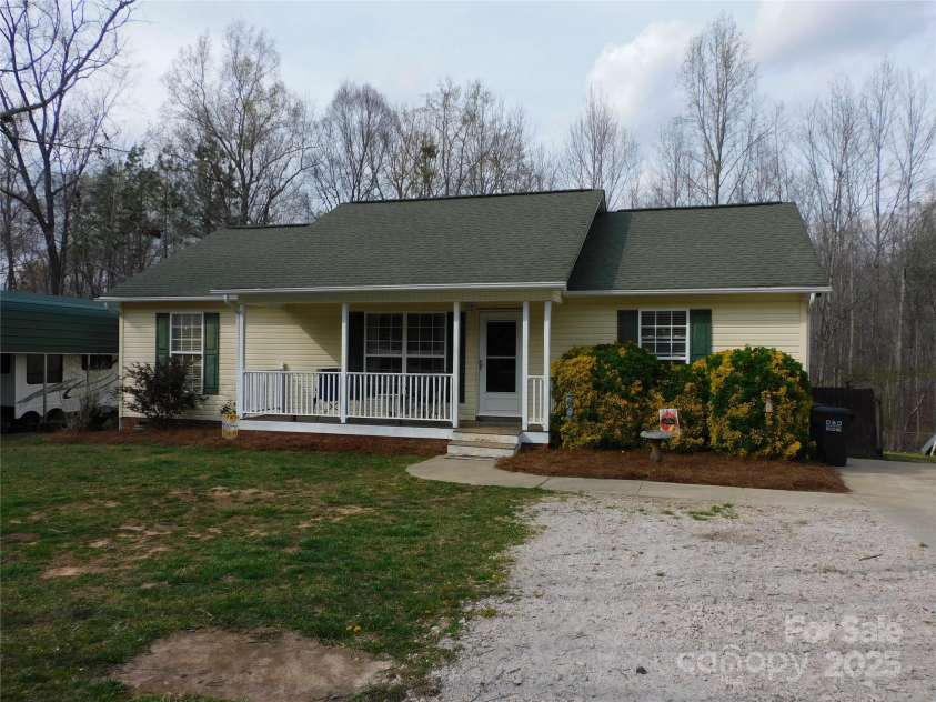 14440 Highway 55 Highway, Blacksburg, SC 29702.  MLS# CAR4277389, YatesRealty ID 3867. 