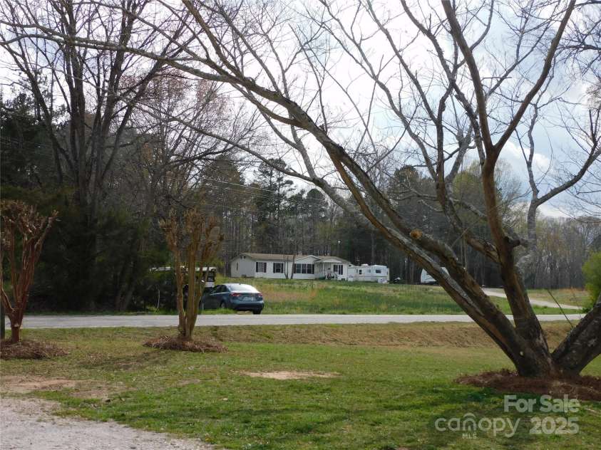 14440 Highway 55 Highway, Blacksburg, SC 29702.  MLS# CAR4277389, YatesRealty ID 3867. 