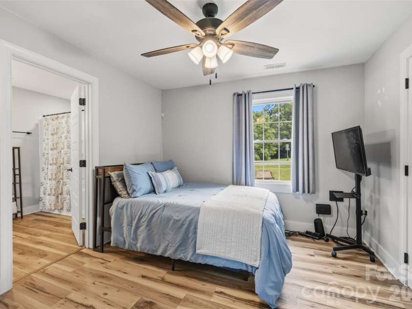 6121 Sikes Mill Road, Monroe, NC 28110.  MLS# CAR4395978, YatesRealty ID 38670. 