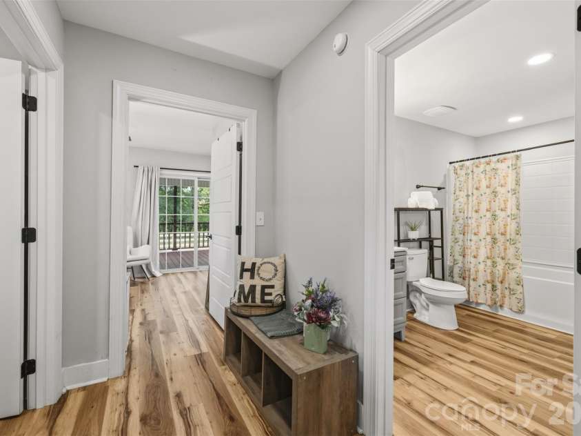 6121 Sikes Mill Road, Monroe, NC 28110.  MLS# CAR4395978, YatesRealty ID 38670. Full hall bathroom