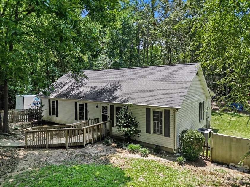 605 Buford Street, Indian Trail, NC 28079.  MLS# CAR4403216, YatesRealty ID 38671. 