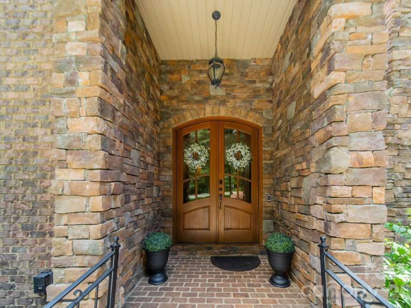 215 Blue River Road, Lake Wylie, SC 29710.  MLS# CAR4399726, YatesRealty ID 38673. 
