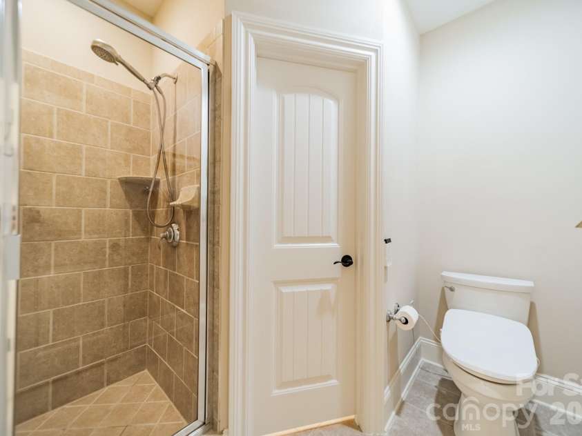 215 Blue River Road, Lake Wylie, SC 29710.  MLS# CAR4399726, YatesRealty ID 38673. 
