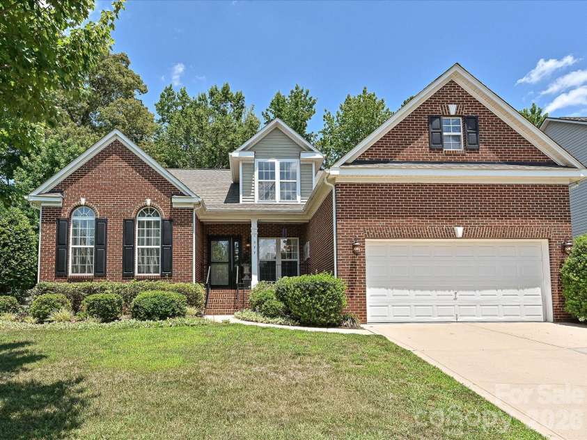 377 Chorus Road, Fort Mill, SC 29715.  MLS# CAR4402679, YatesRealty ID 38674. 