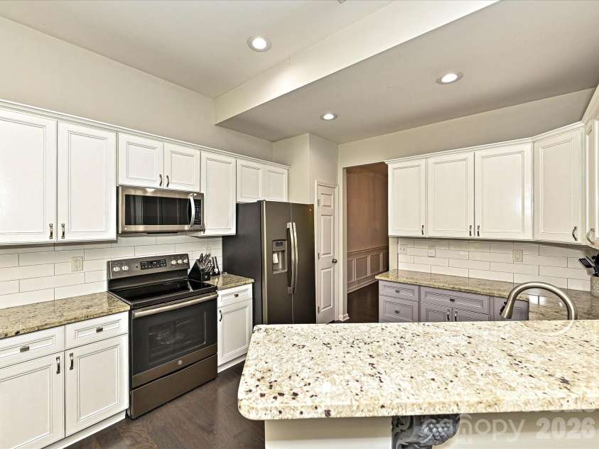 377 Chorus Road, Fort Mill, SC 29715.  MLS# CAR4402679, YatesRealty ID 38674. 