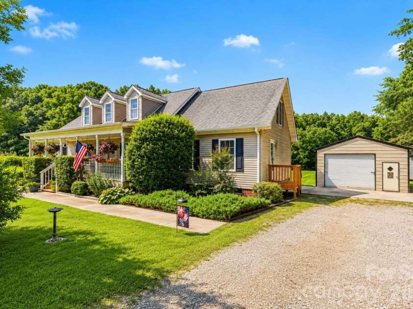 4387 Bookout Road, Rock Hill, SC 29730.  MLS# CAR4398312, YatesRealty ID 38677. 